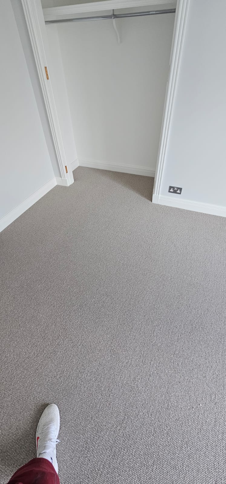 Best Wool Carpets Kensington Sepia 184 installation in Lambeth-2