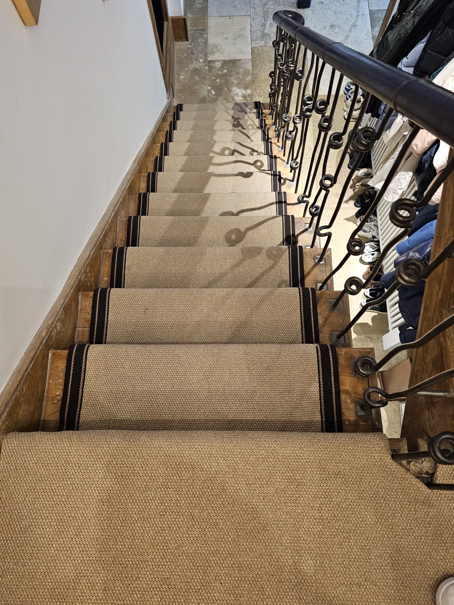 Rols Carpets Maya Gradient Licorice installation in Marylebone-1