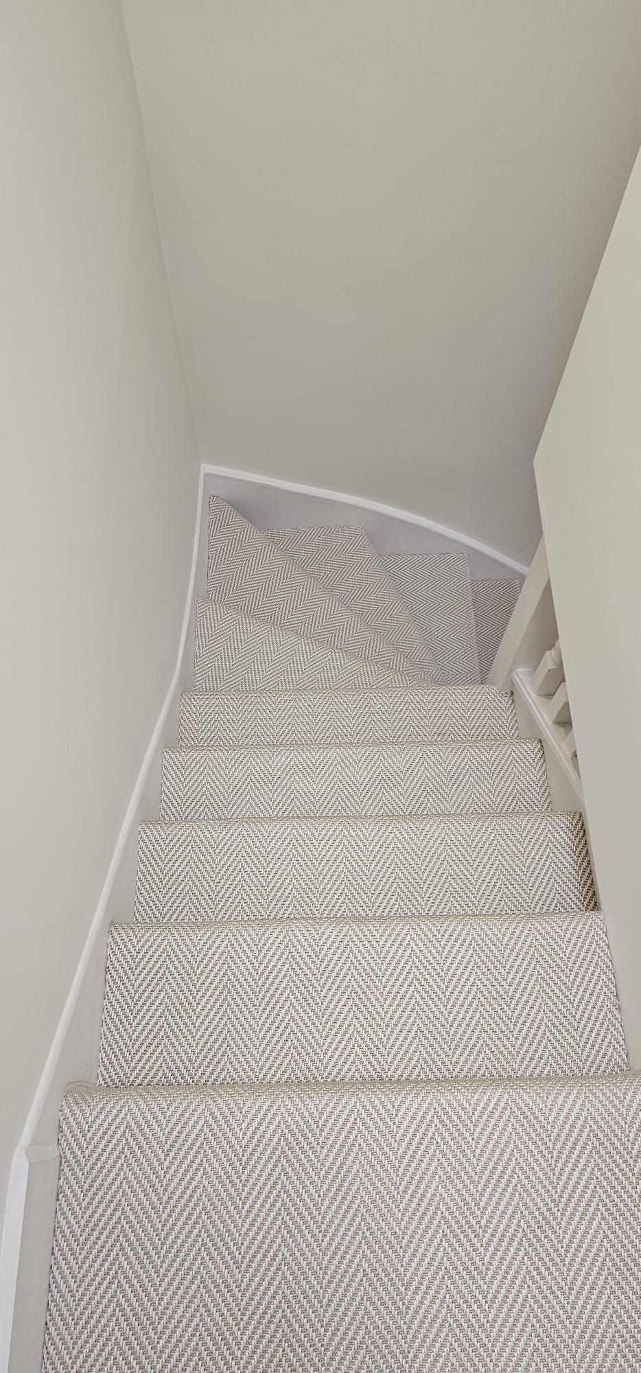 Unnatural Flooring New England Sugar Hill carpet installation in Farringdon-2