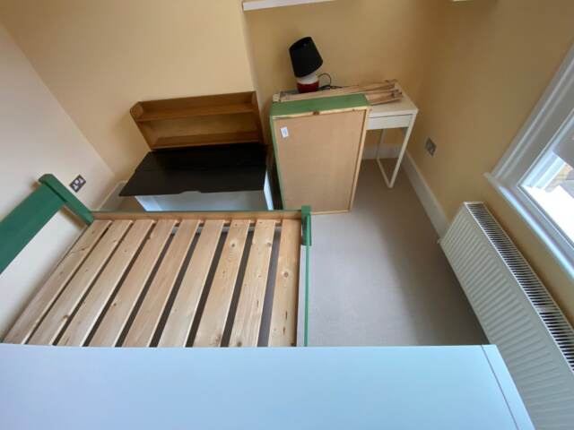 Clarendon Carpets Shoreditch Glaze installation in Wimbledon