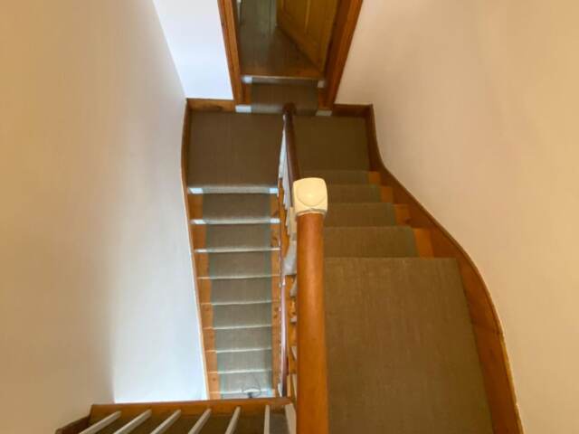 Kersaint Cobb Sisal Mini Boucle Natural Solder carpet installation in Fulham