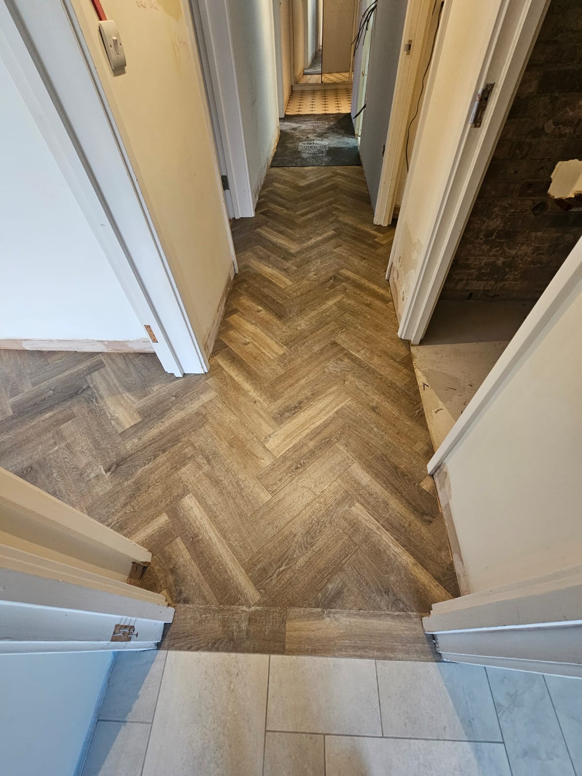 Amtico Signature Aged Oak installation in Hammersmith-1