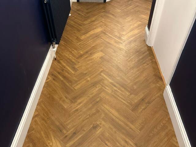 Amtico Signature Farmhouse Oak installation in Islington