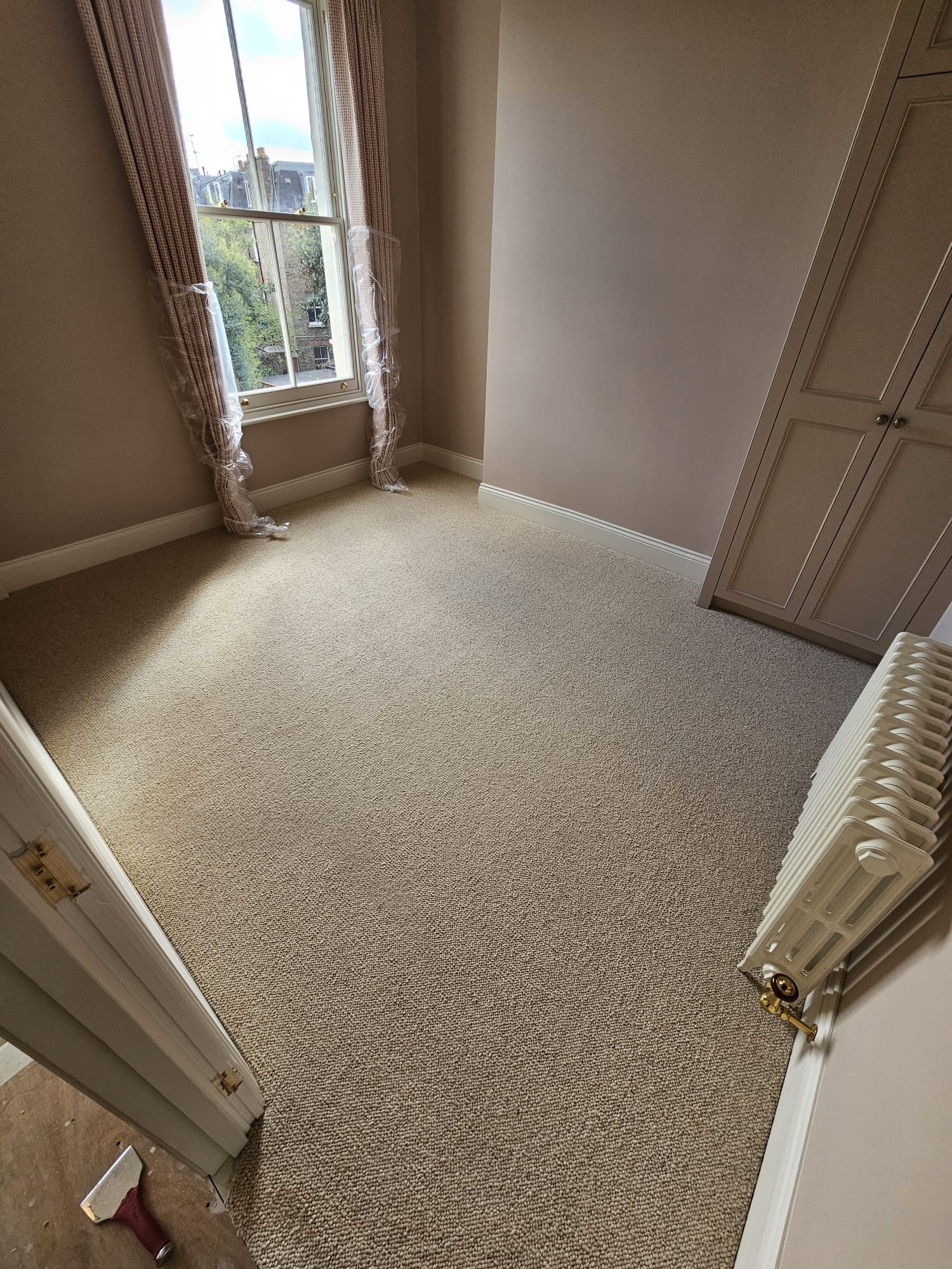 Clarendon Carpets Wool Supreme Hessian Fitting in Fulham, Carpet, Home