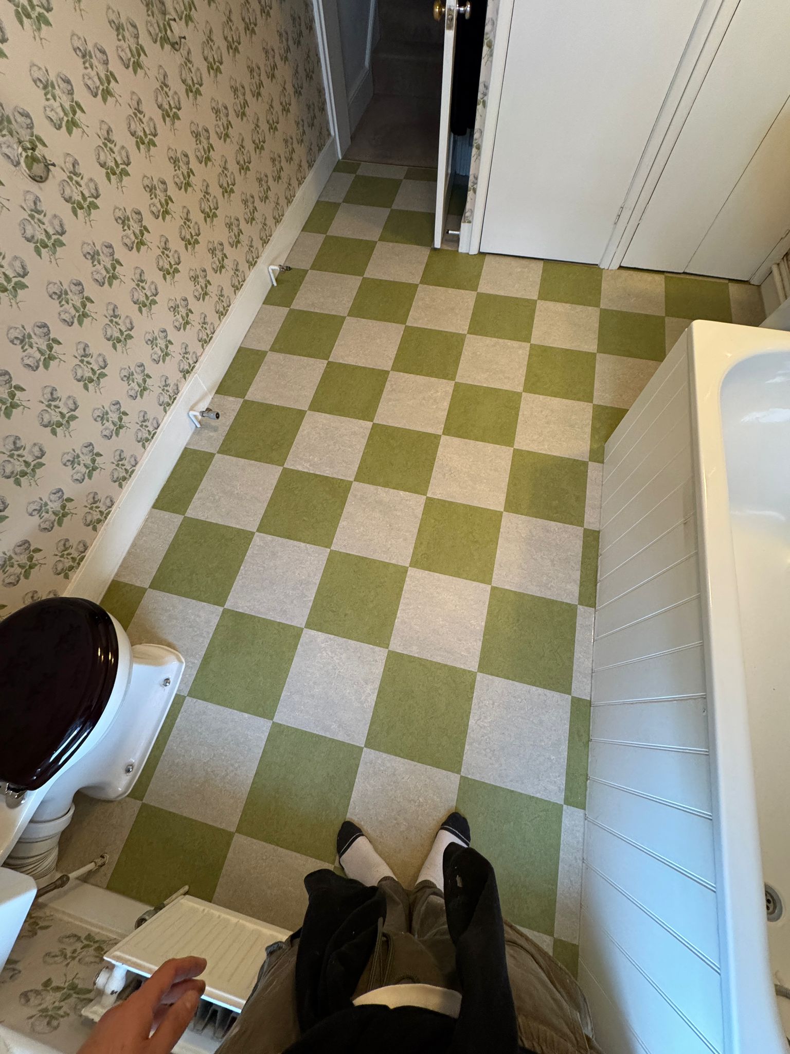 Marmoleum Real Concrete 3136 & Marmoleum Fresco Alvarado 3265 tiles installation in Hampstead-1