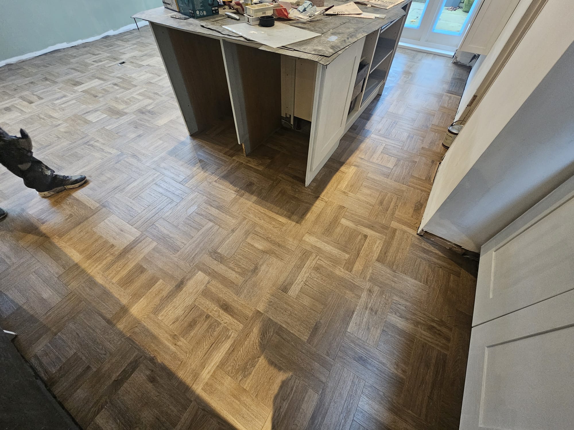 Amtico Signature Brushed Oak installation