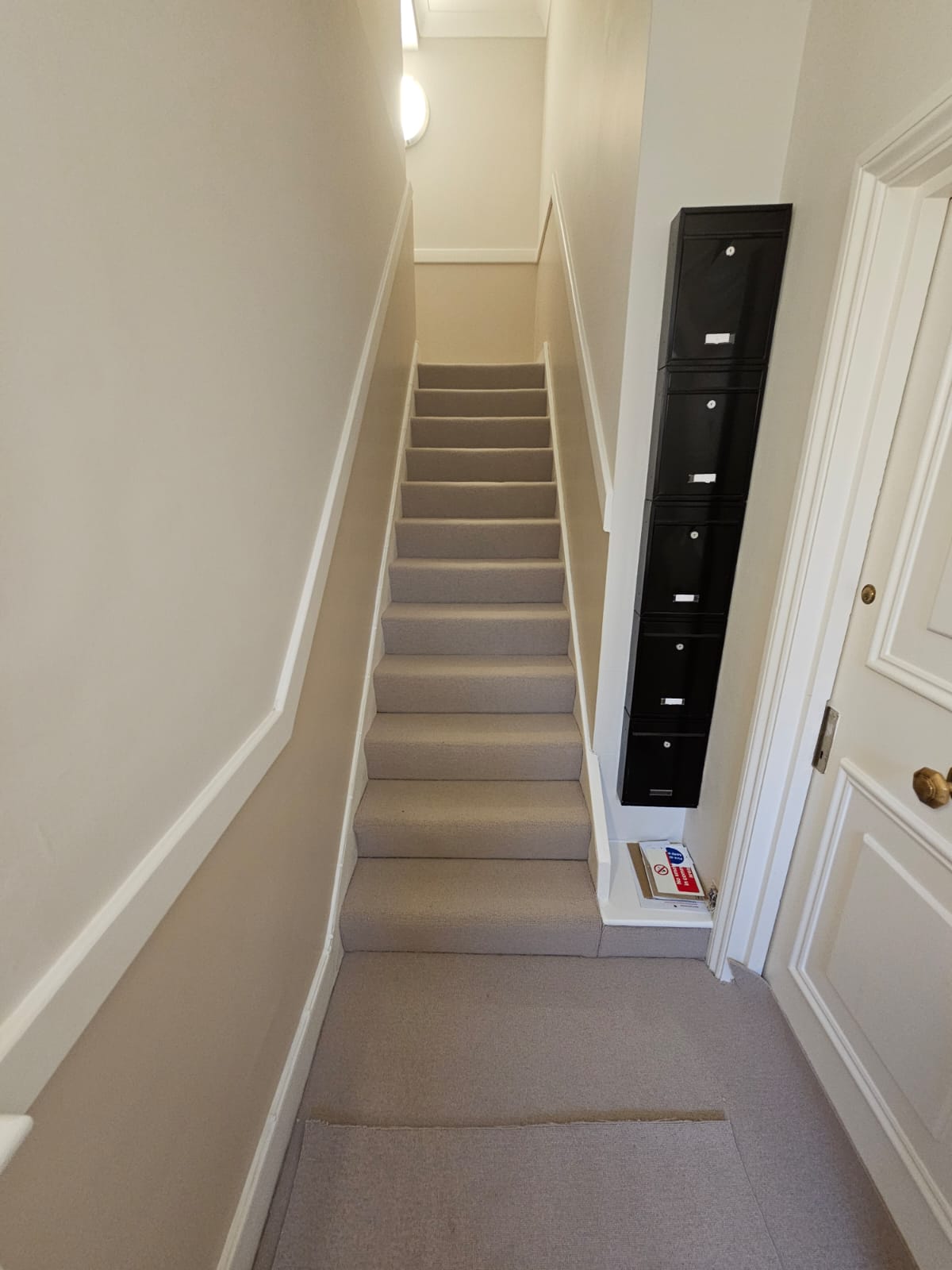 Clarendon Carpets Garden City Street View installation