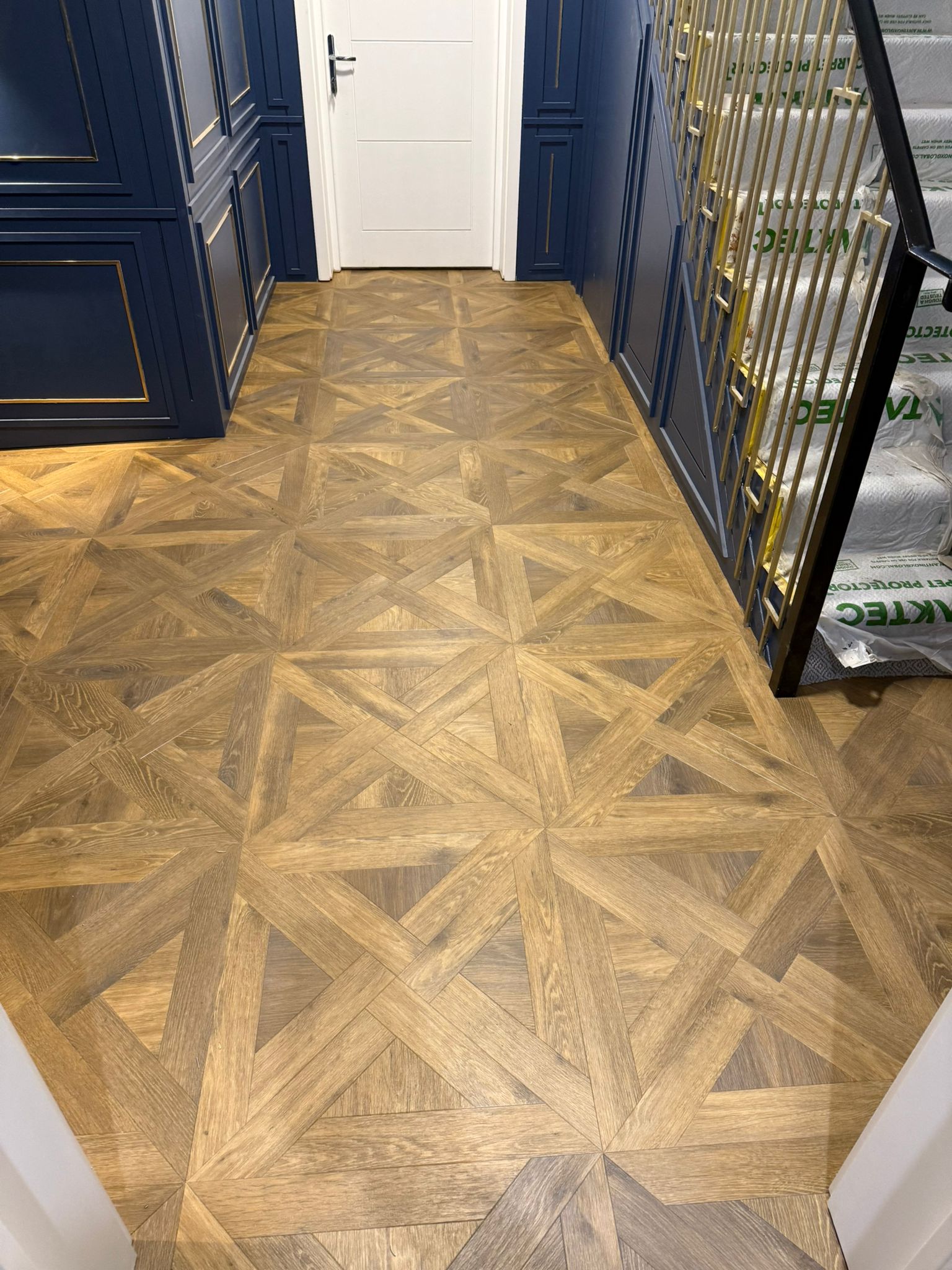 Amtico Signature French Weave DC550 installation in Kensington-5