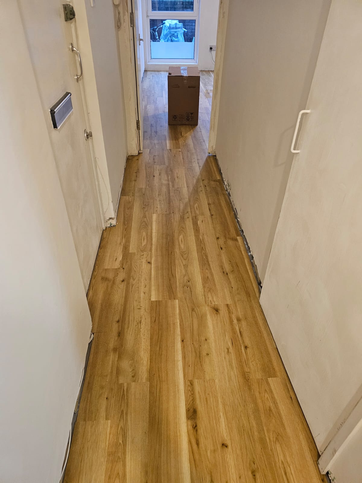 Amtico Signature Fresh Oak installation in Marylebone-4