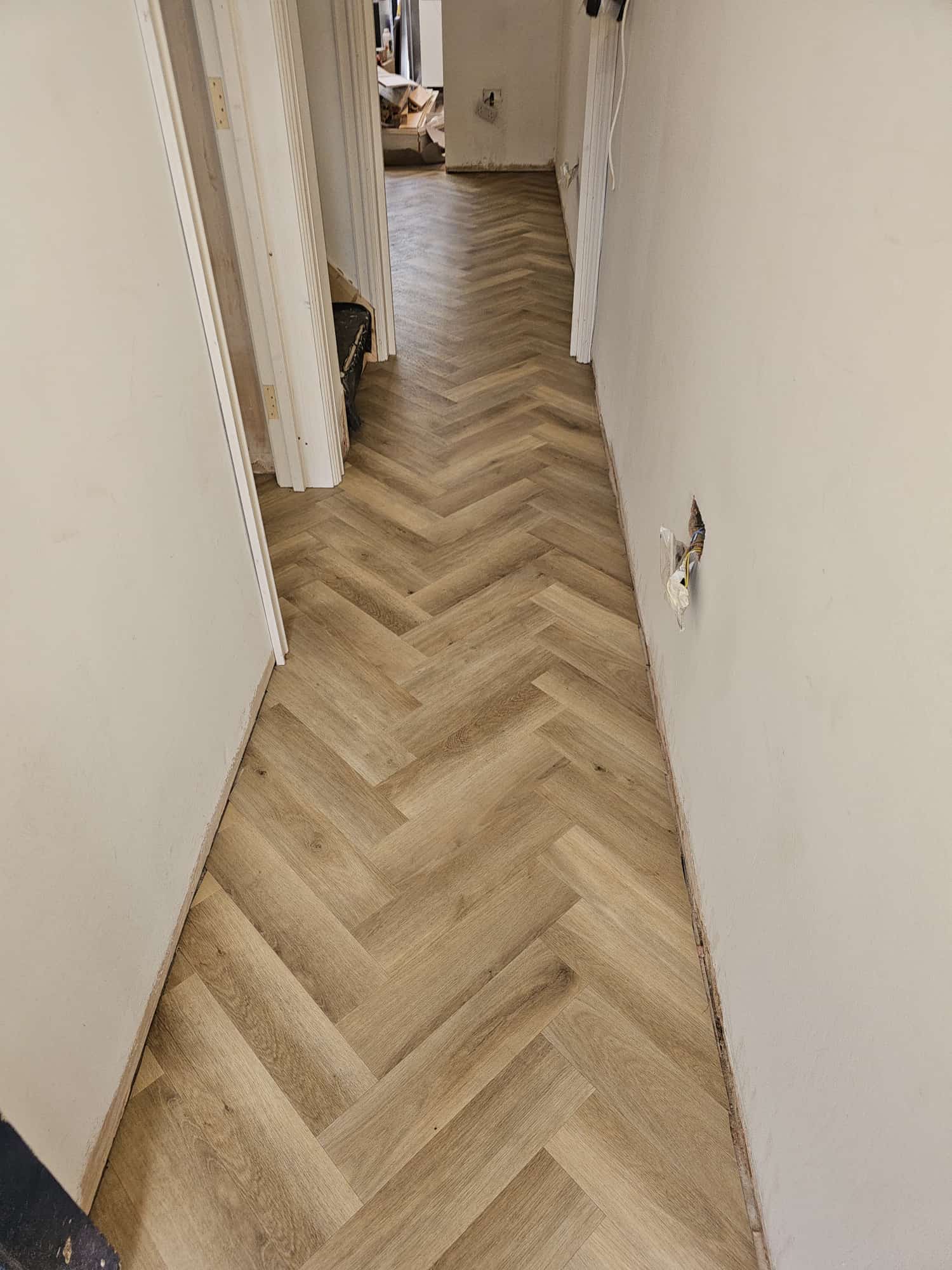 Amtico Signature Buxton Oak installation in-9