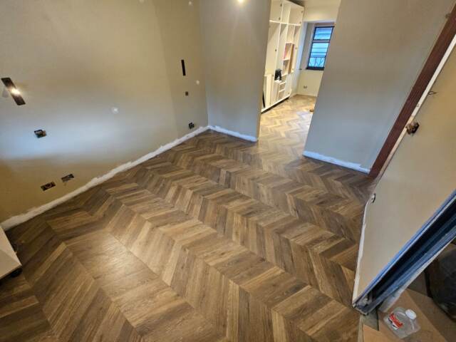 Amtico Signature Hackfall Oak installation in-1