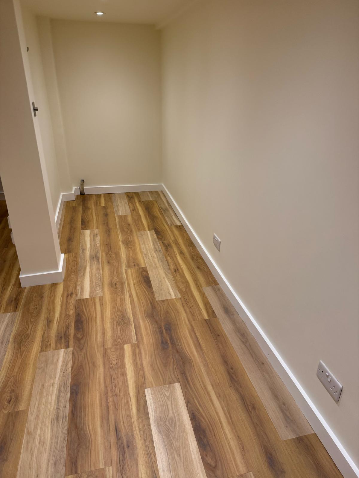 Amtico Spacia Canopy Oak &#038; Eden Oak installation in-2