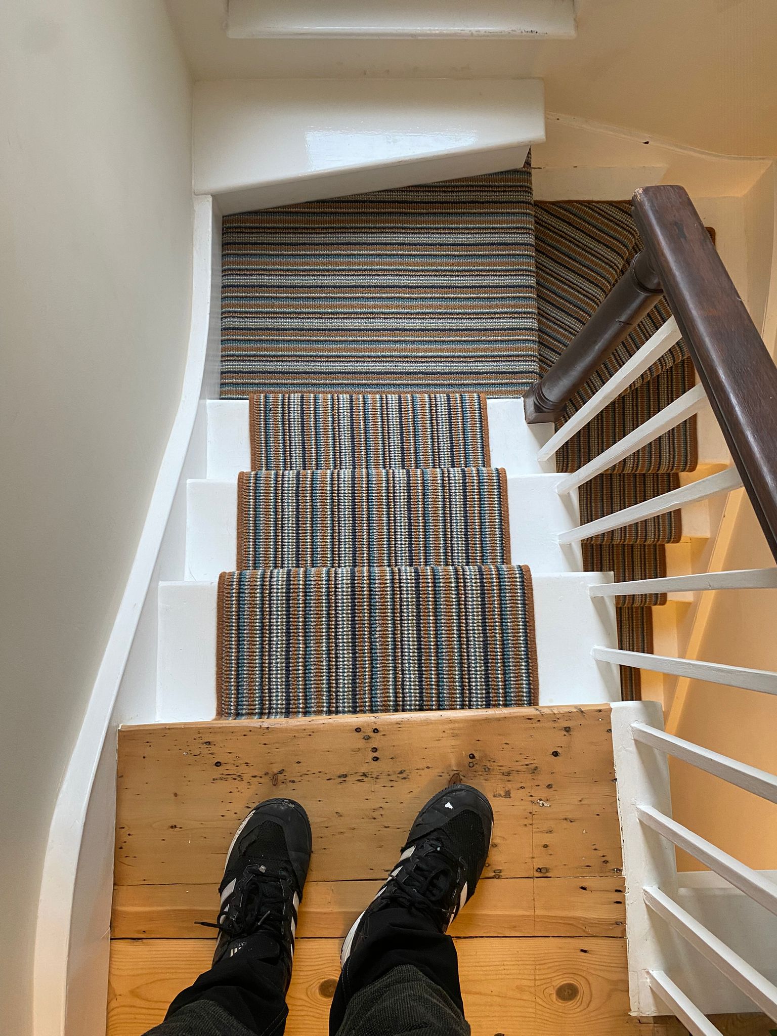 Brockway Carpets Portofino Turchesi installation in-5