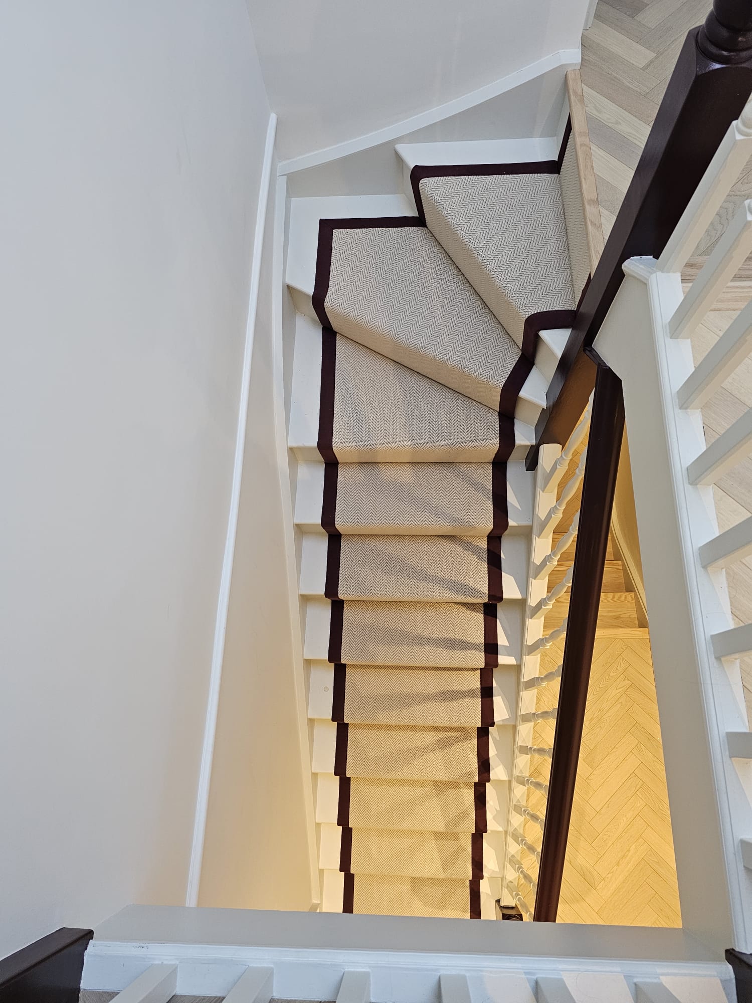 Crucial Trading Alpine Framed Light carpet installation in-1