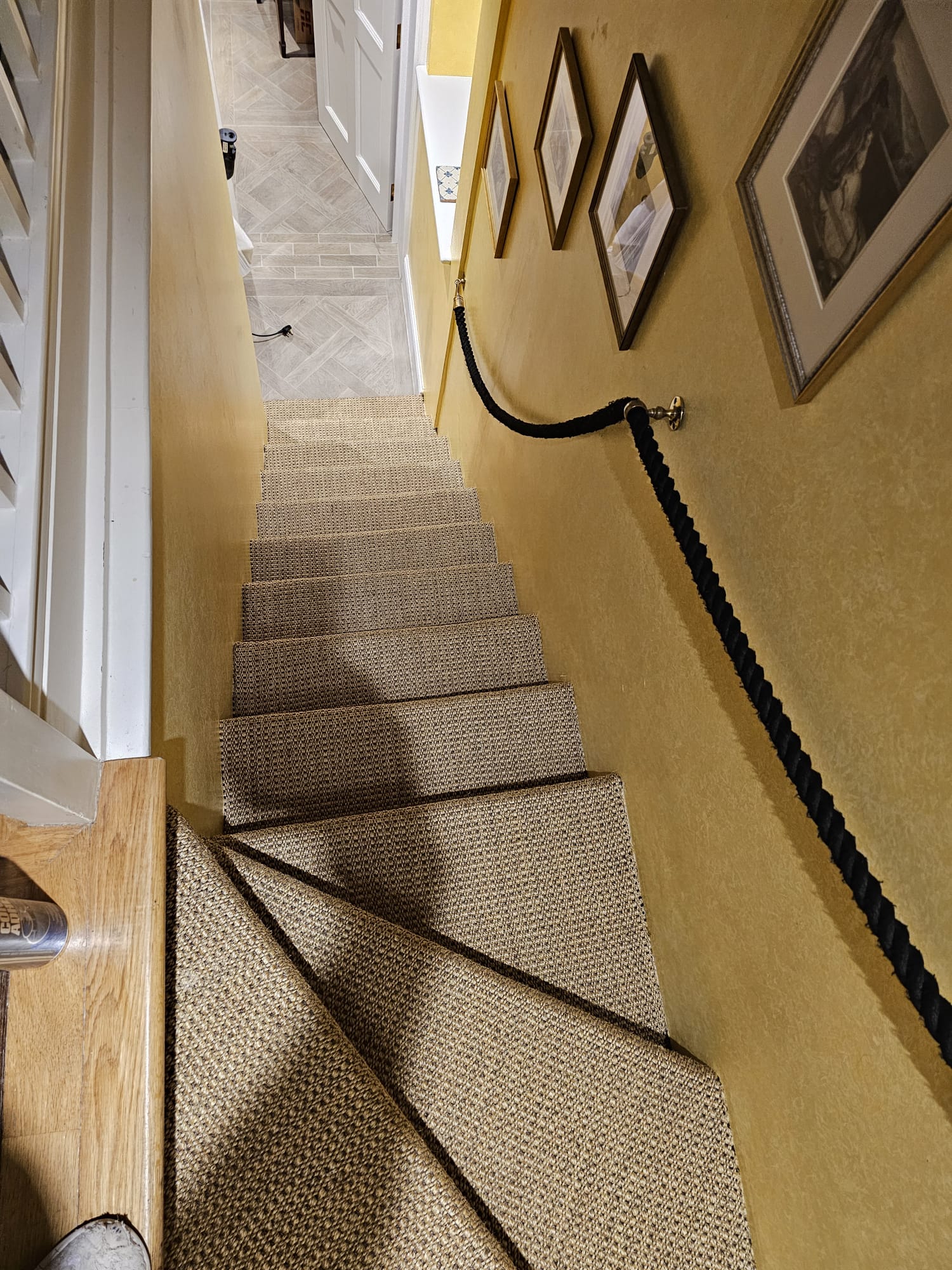 Crucial Trading Sisal Panama New Champagne carpet installation in-3