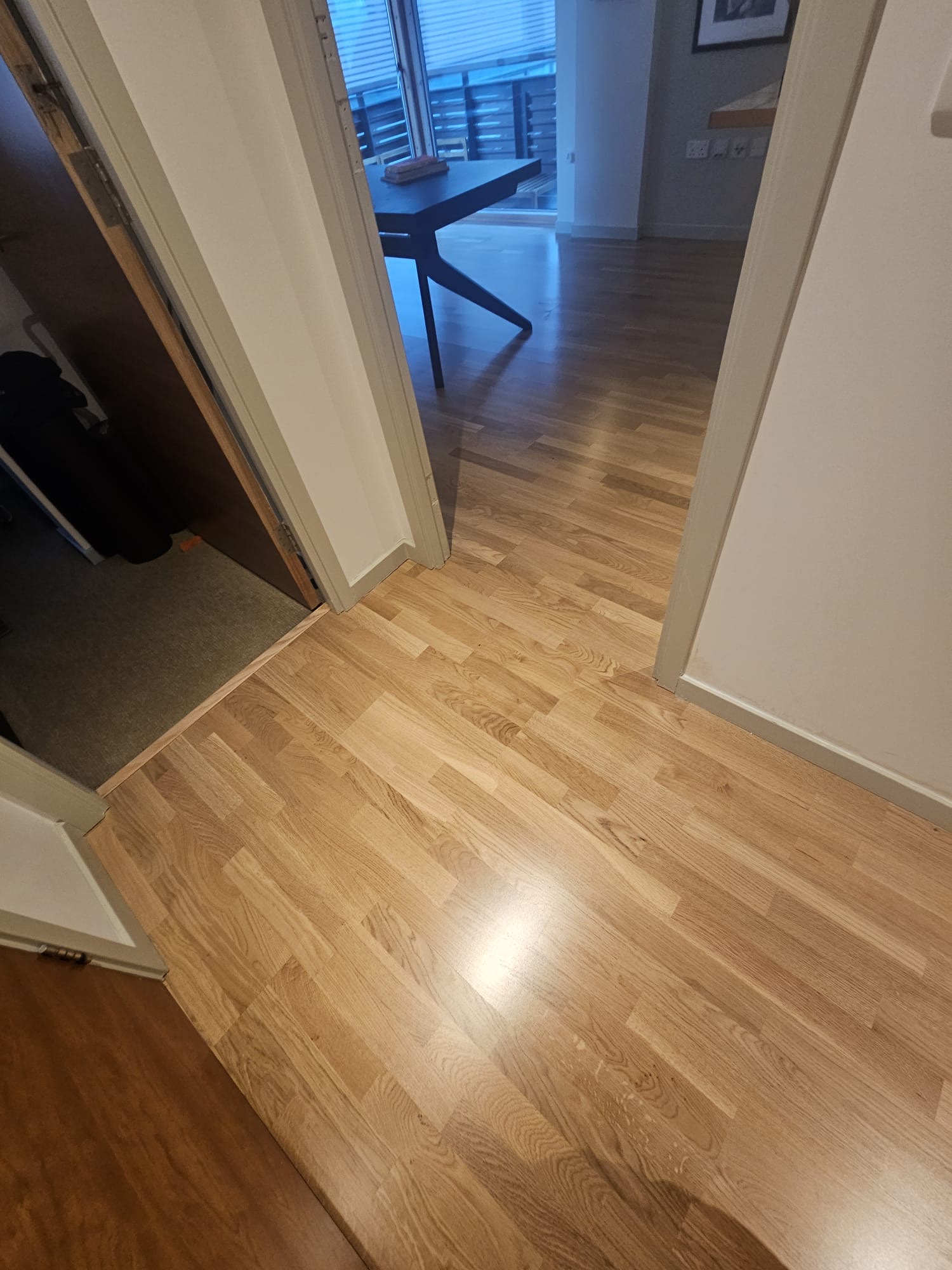 Ekowood Oak 3-Strip 834 lacquered wood flooring installation in-2
