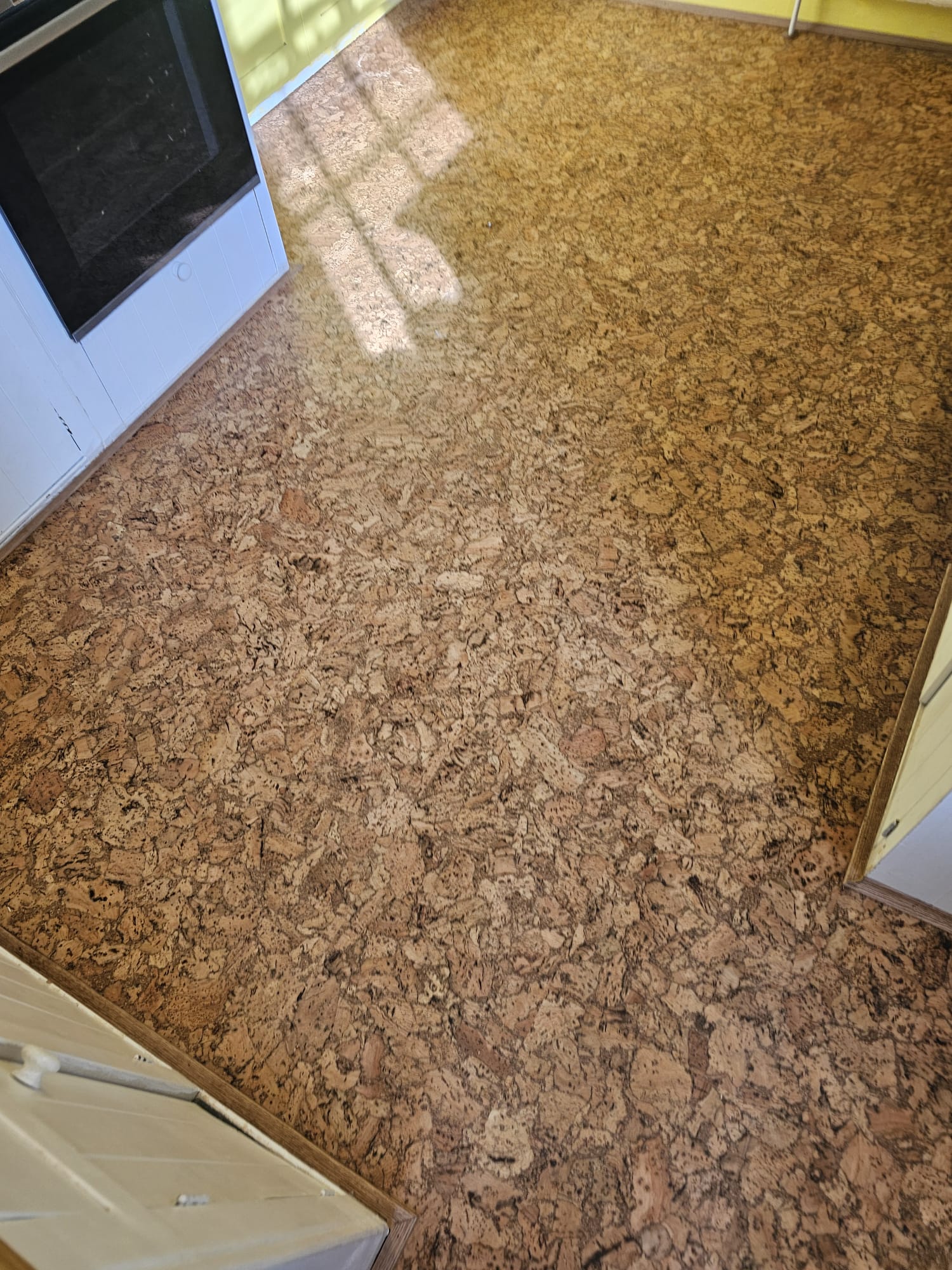 Granorte Castello 01224100 cork flooring installation in-1