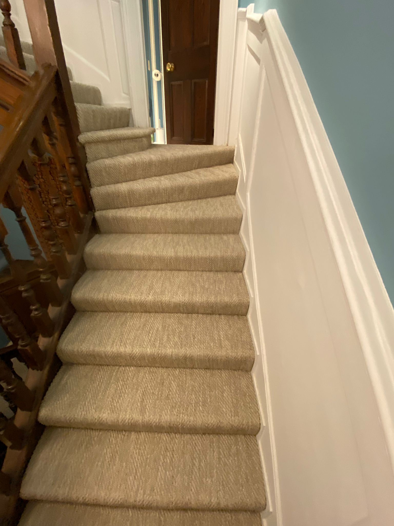 Unnatural Flooring New England Stockbridge carpet fitting in-7