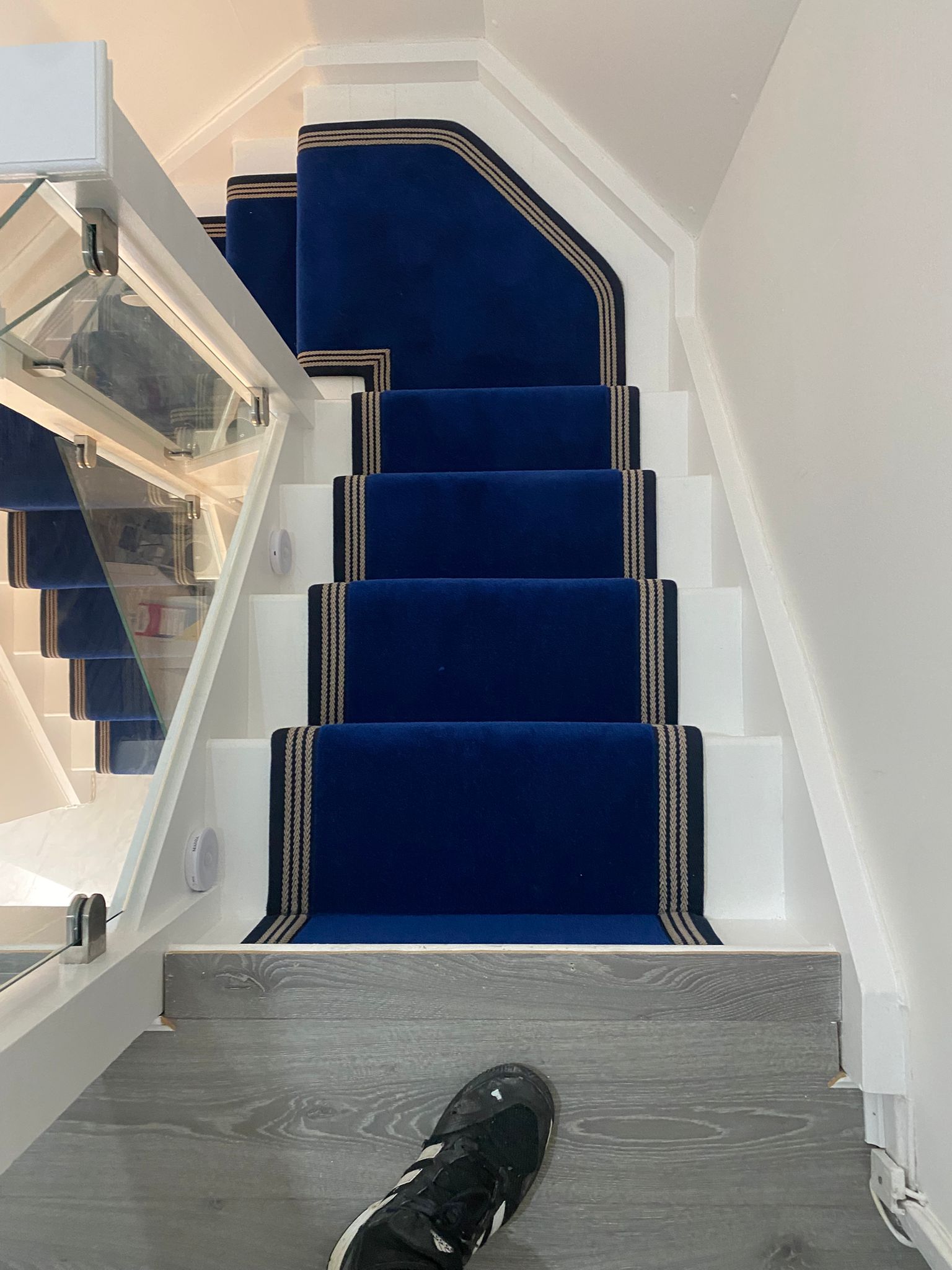 Westex Flooring Ultima Twist Fennel Blue carpet installation in-5