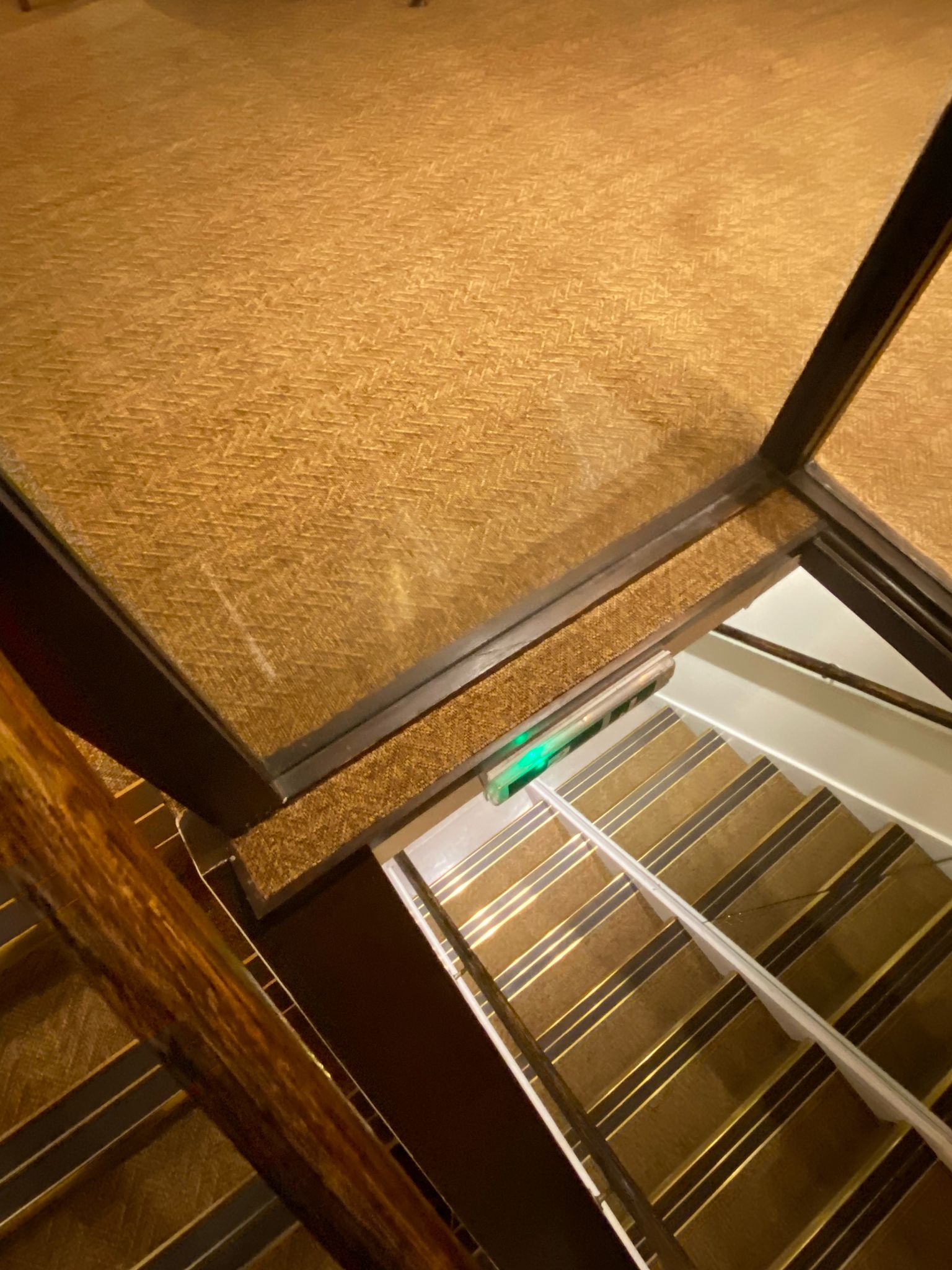 20250323_220123000_iOS 1