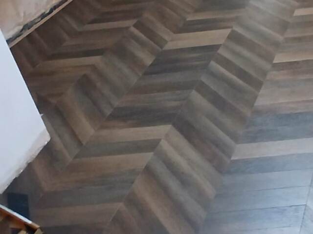 Amtico Signature Tay Oak fitting in Marylebone