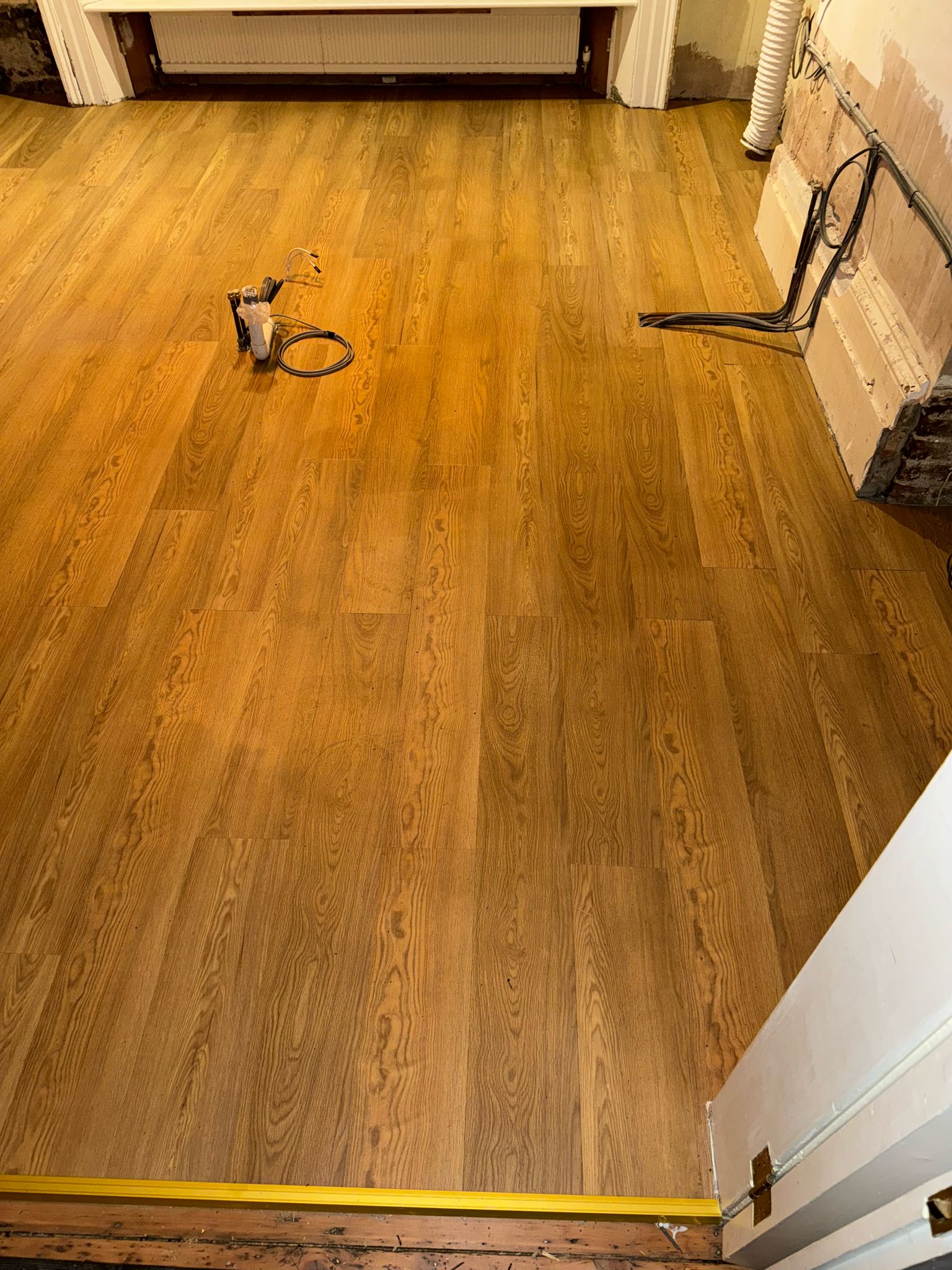 Amtico Spacia Pale Ash fitting in-3