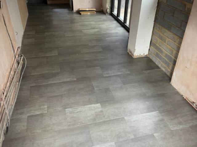 Amtico Spacia Zinc installation in Canary Wharf