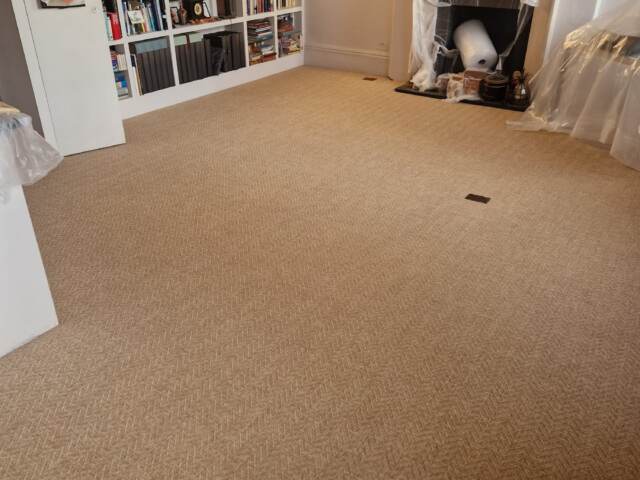 Unnatural Flooring New England Chicopee NE6038 carpet fitting in Lambeth