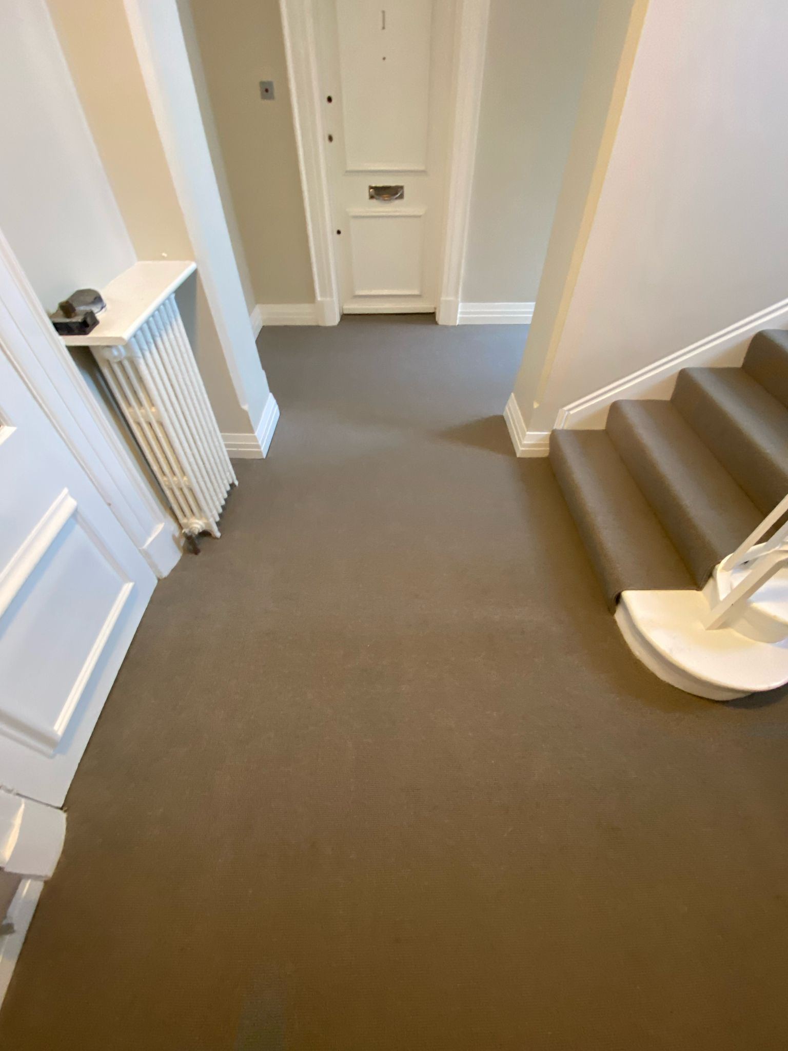 Victoria Carpets Habberly Ridge Simply Bracken installation in-7