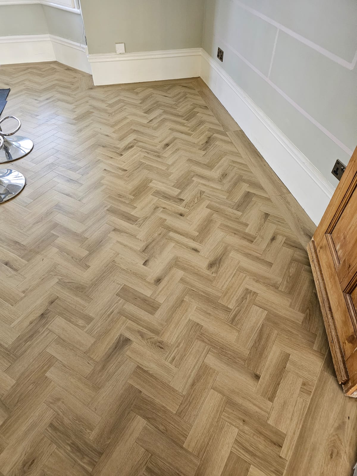 Amtico Signature Cornish Oak installation &#8211; 7