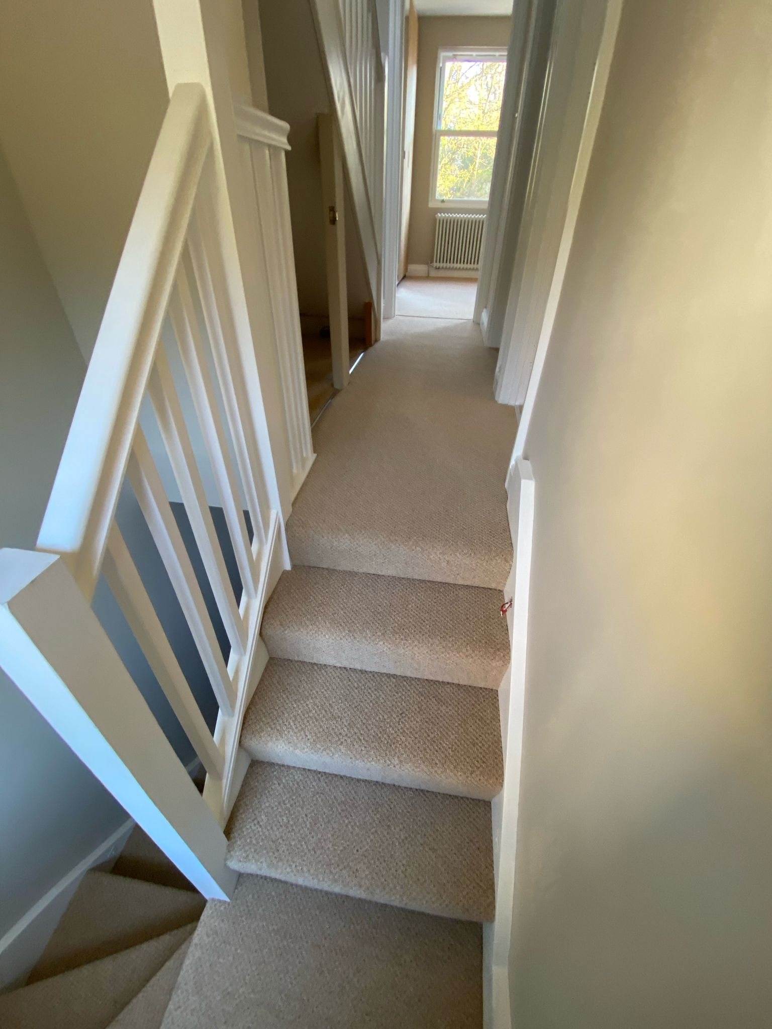 Clarendon Carpets Mortlake Brussels Sand Dune installation in &#8211; 2