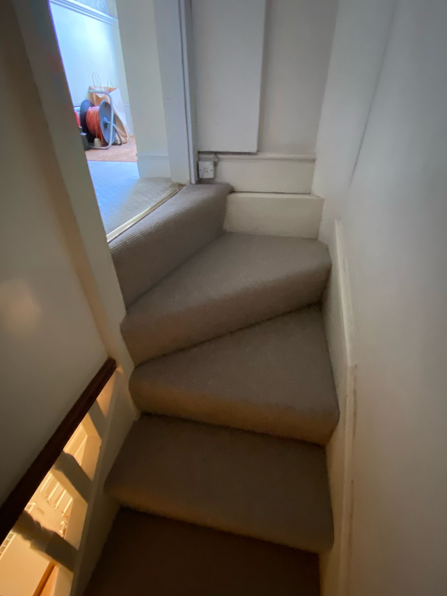 Likewise London Pot Pour Clay carpet installation in – 2