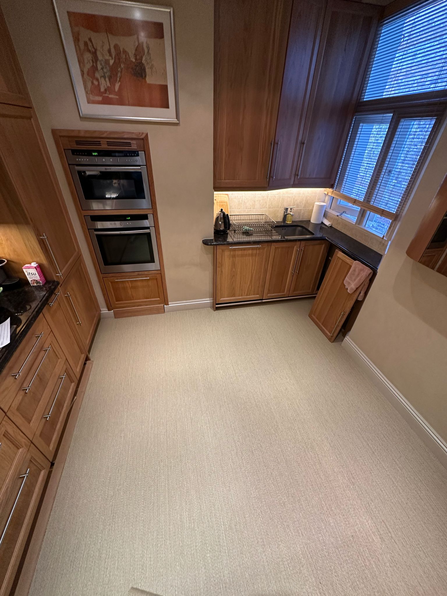 Unnatural Flooring Woven Vinyl Savannah UF1003 installation in – 3