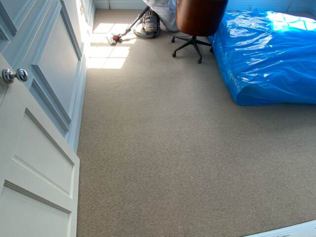 Westex Flooring Croxby Wool Loop Carraway carpet installation in Notting Hill