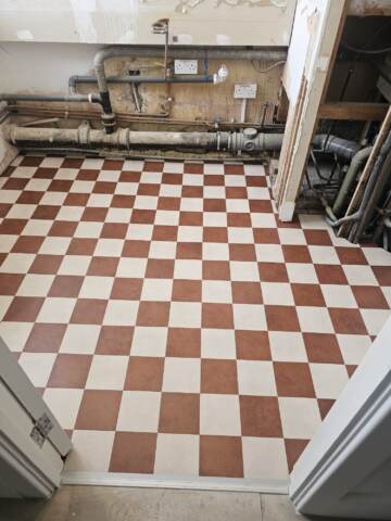 Amtico Signature Encaustic Jasper & Stucco Quartz installation_2