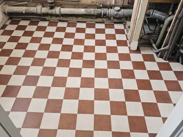 Amtico Signature Encaustic Jasper & Amtico Signature Stucco Quartz installation in Richmond