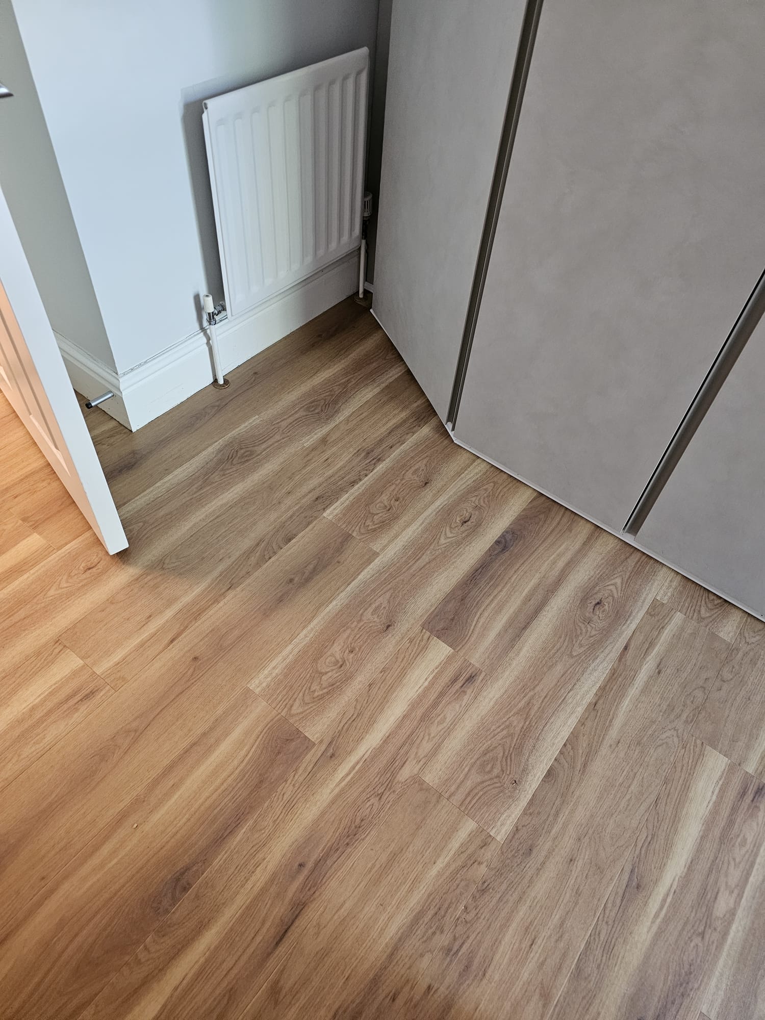 Amtico Spacia Canopy Oak installation_6