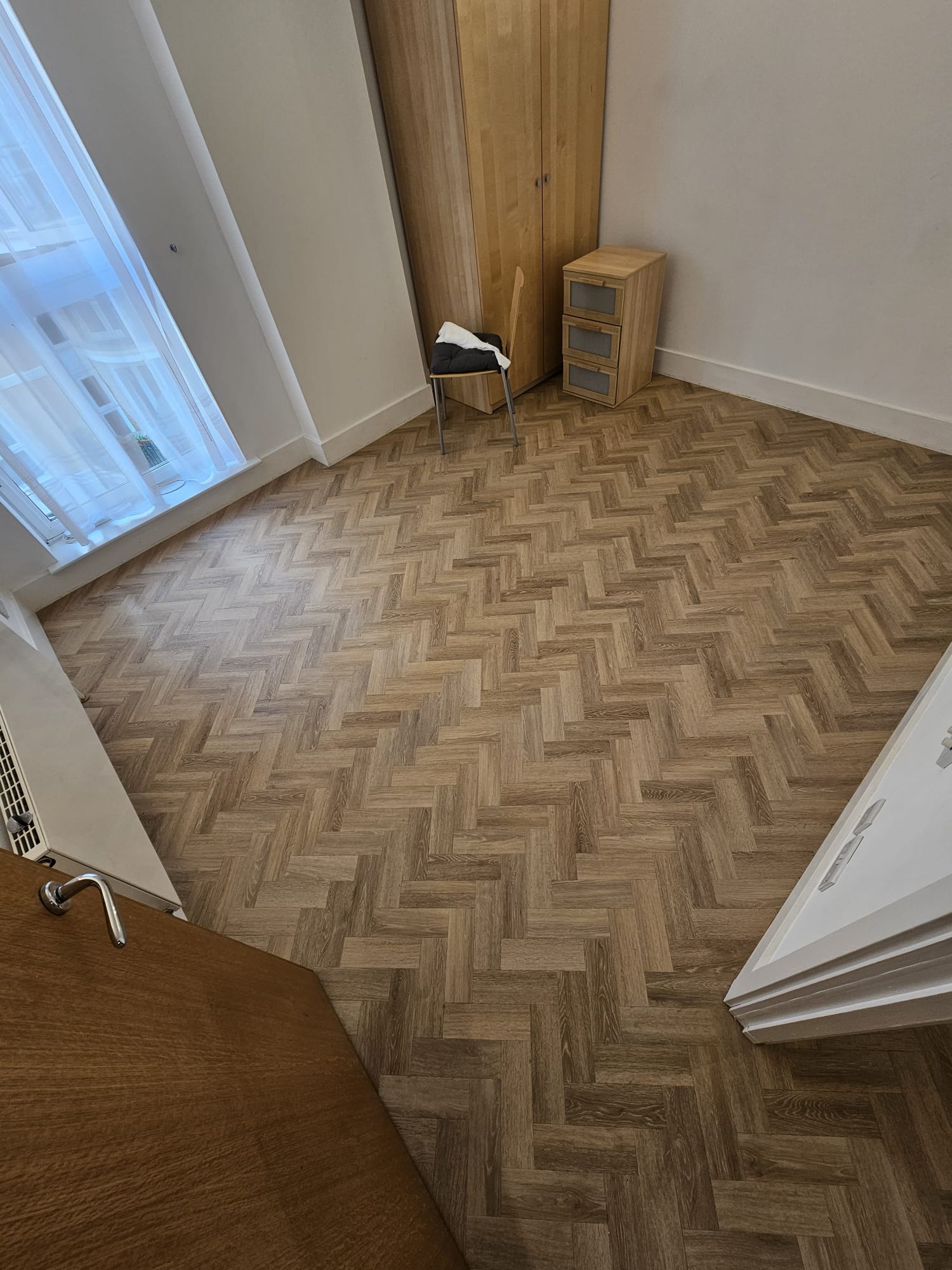 Amtico Spacia Muted Oak &#038; Amtico Spacia Ceramic Dark installation_9