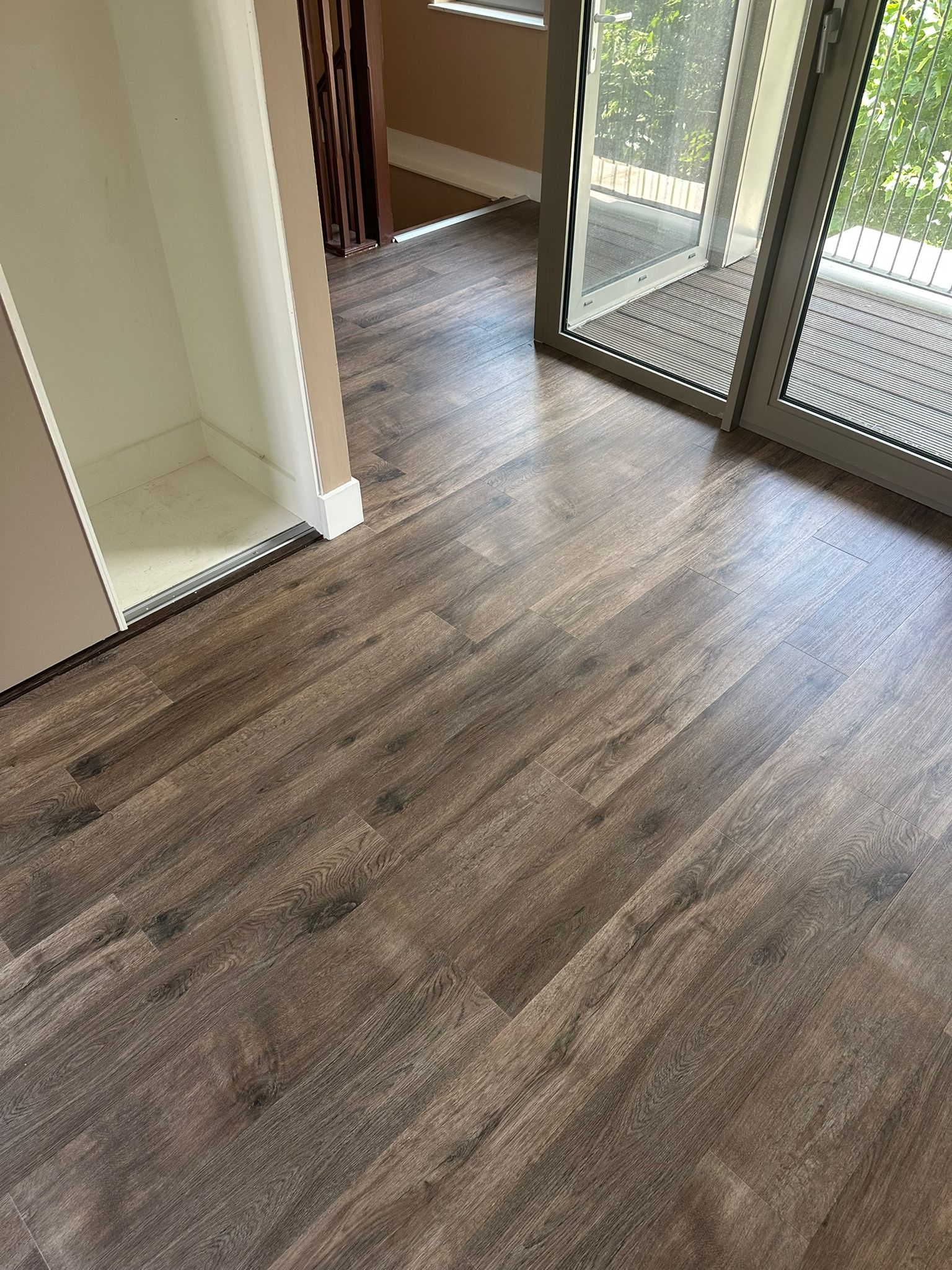 Amtico Spacia Worn Ash installation_4