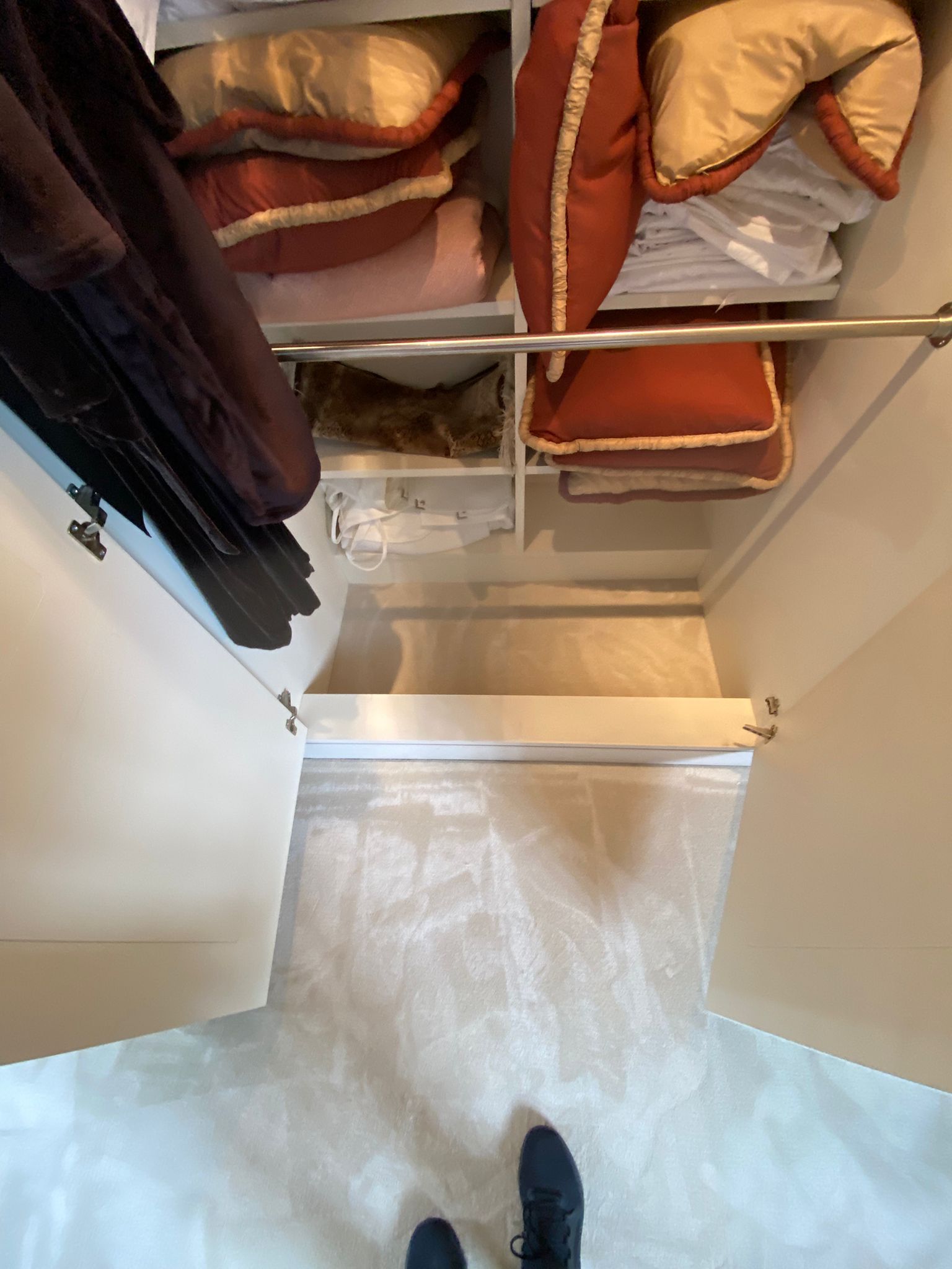 Causeway Carpets Soft Feelings Warm Stone installation in_2