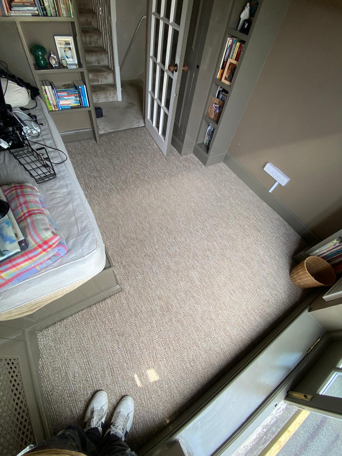 Clarendon Carpets Mortlake Kashmir Beige Ripple installation_5