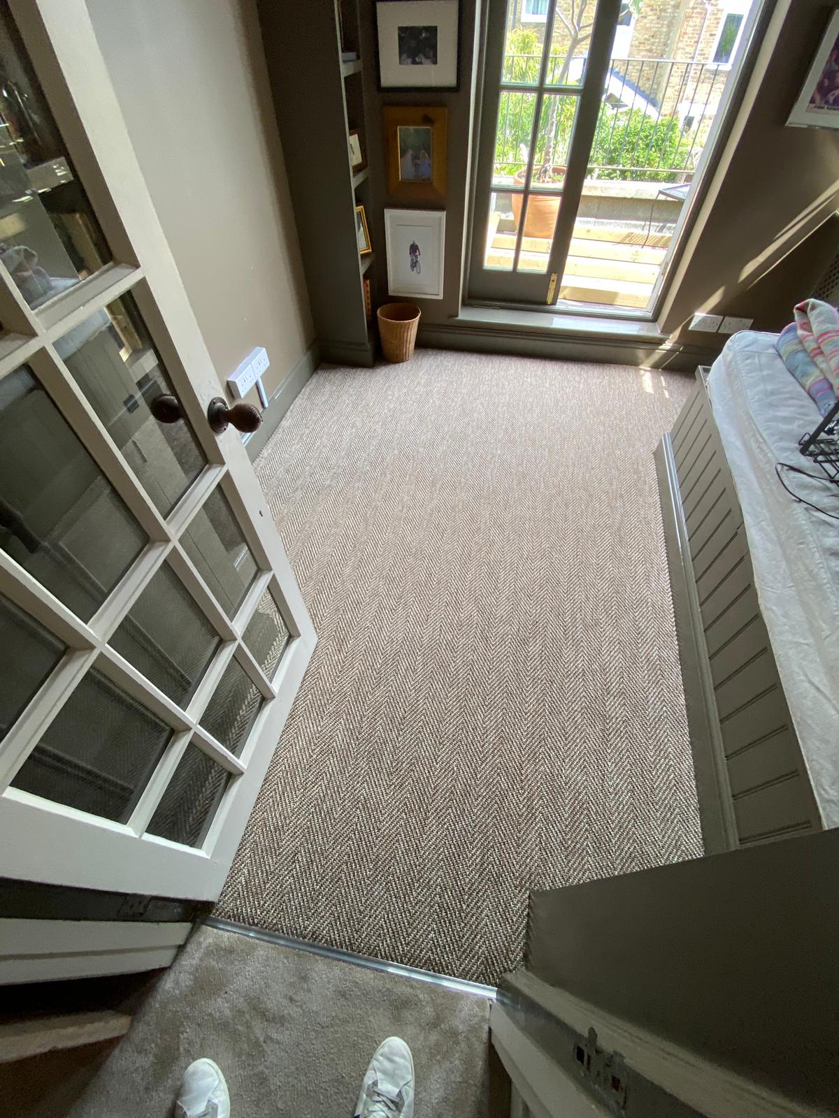 Clarendon Carpets Mortlake Kashmir Beige Ripple installation_6