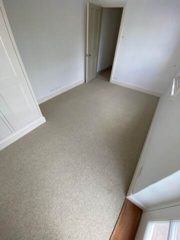 Crucial Trading Opal Pebble carpet installation_5