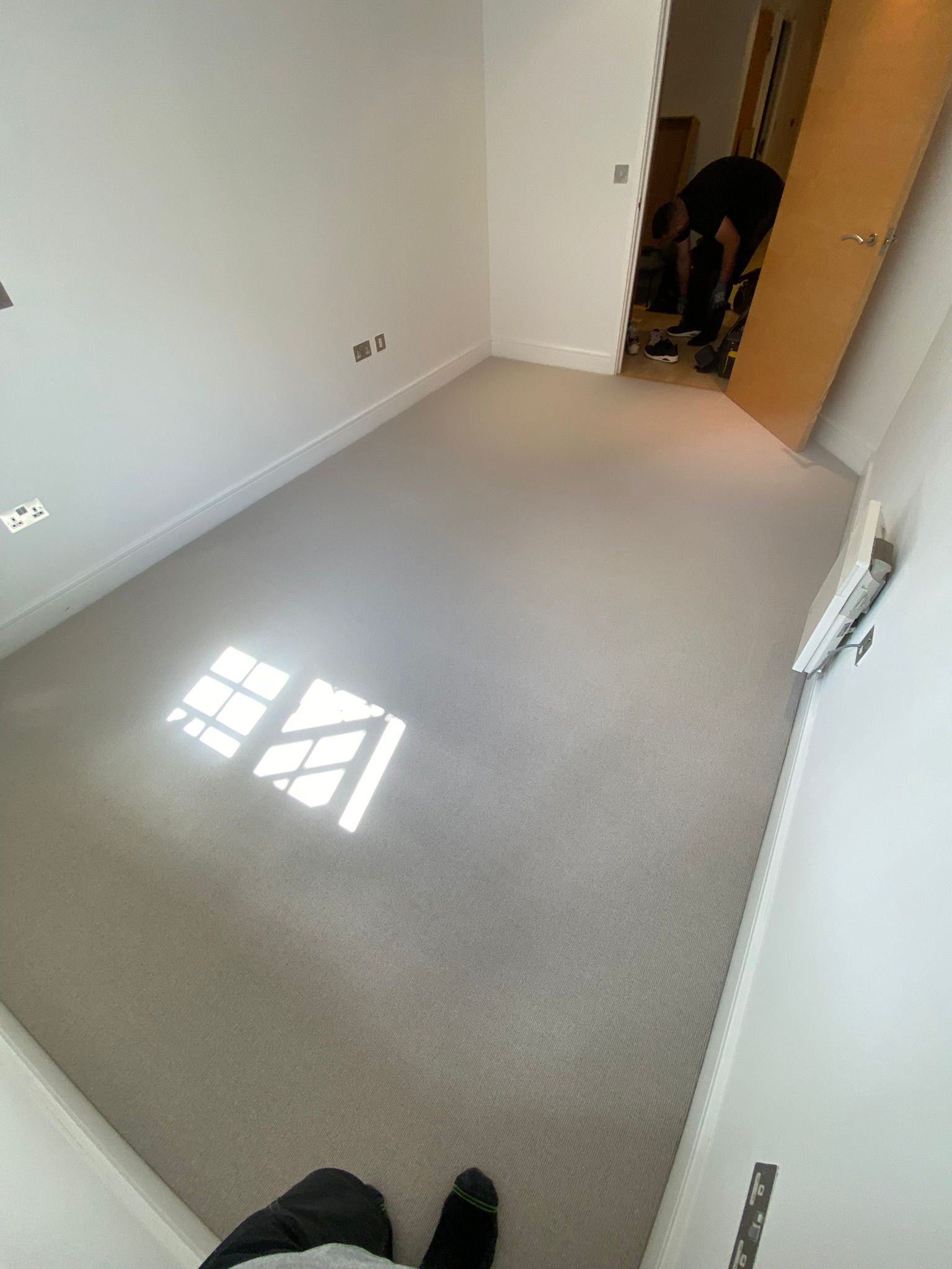 Crucial Trading Weather Watching Snow Blanket carpet installation_3