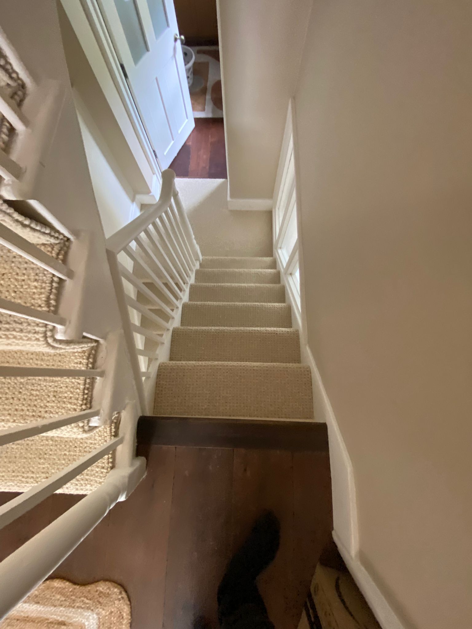 Crucial Trading Wool Enchanted Cool White WE100 carpet installation_7