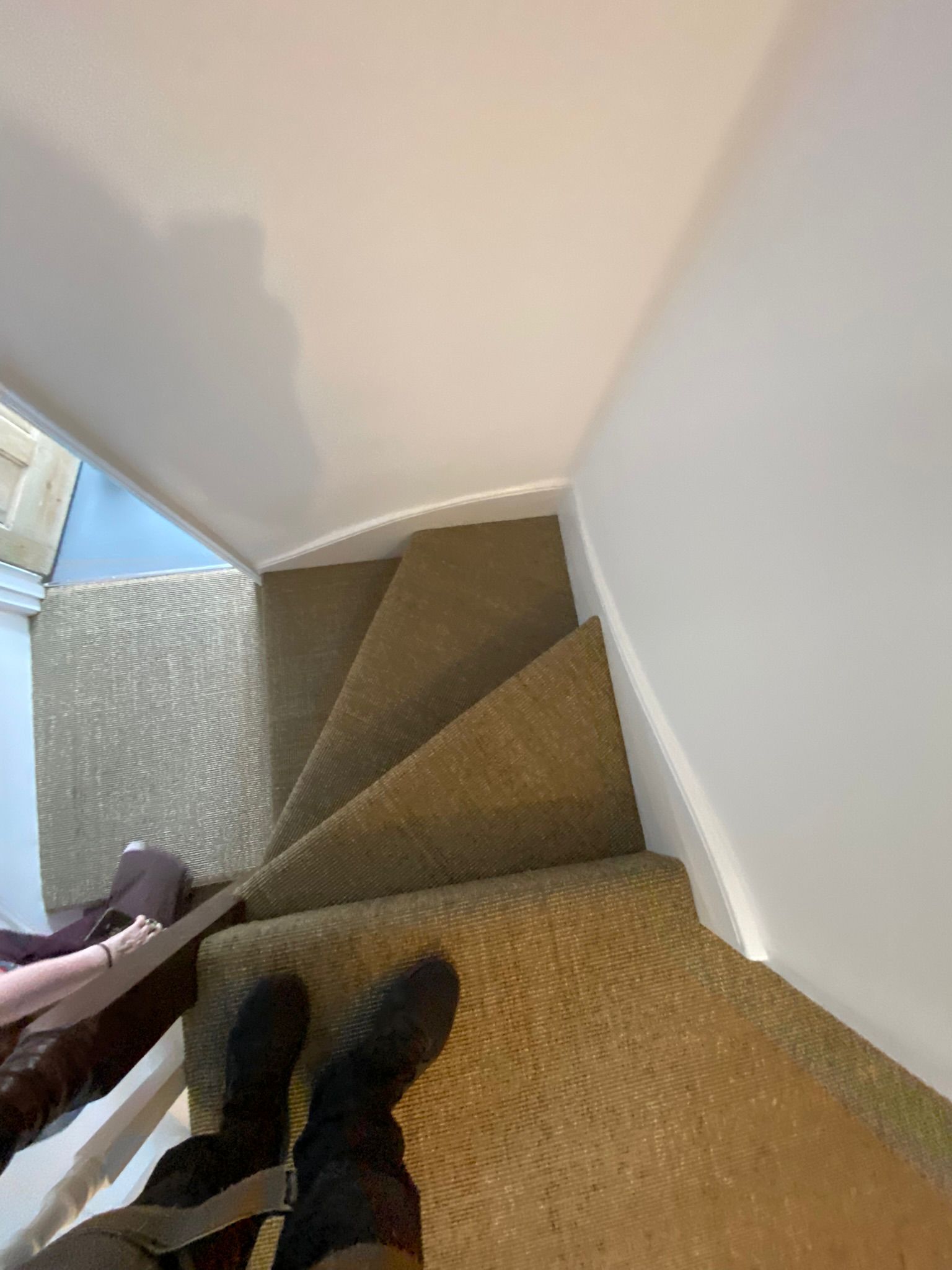 Fibre Carpets Sisal Boucle Cumin installation_4