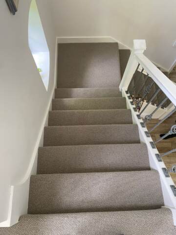 Fibre Carpets Wool Maldives Conch installation_4