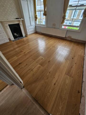 Hermosa Illuminada wood flooring installation_2