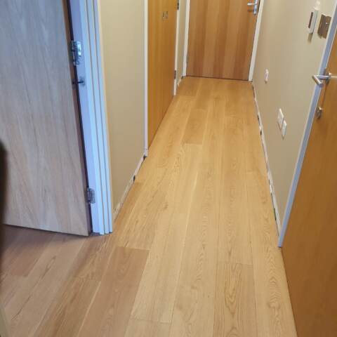 Hermosa Illuminada wood flooring installation_3