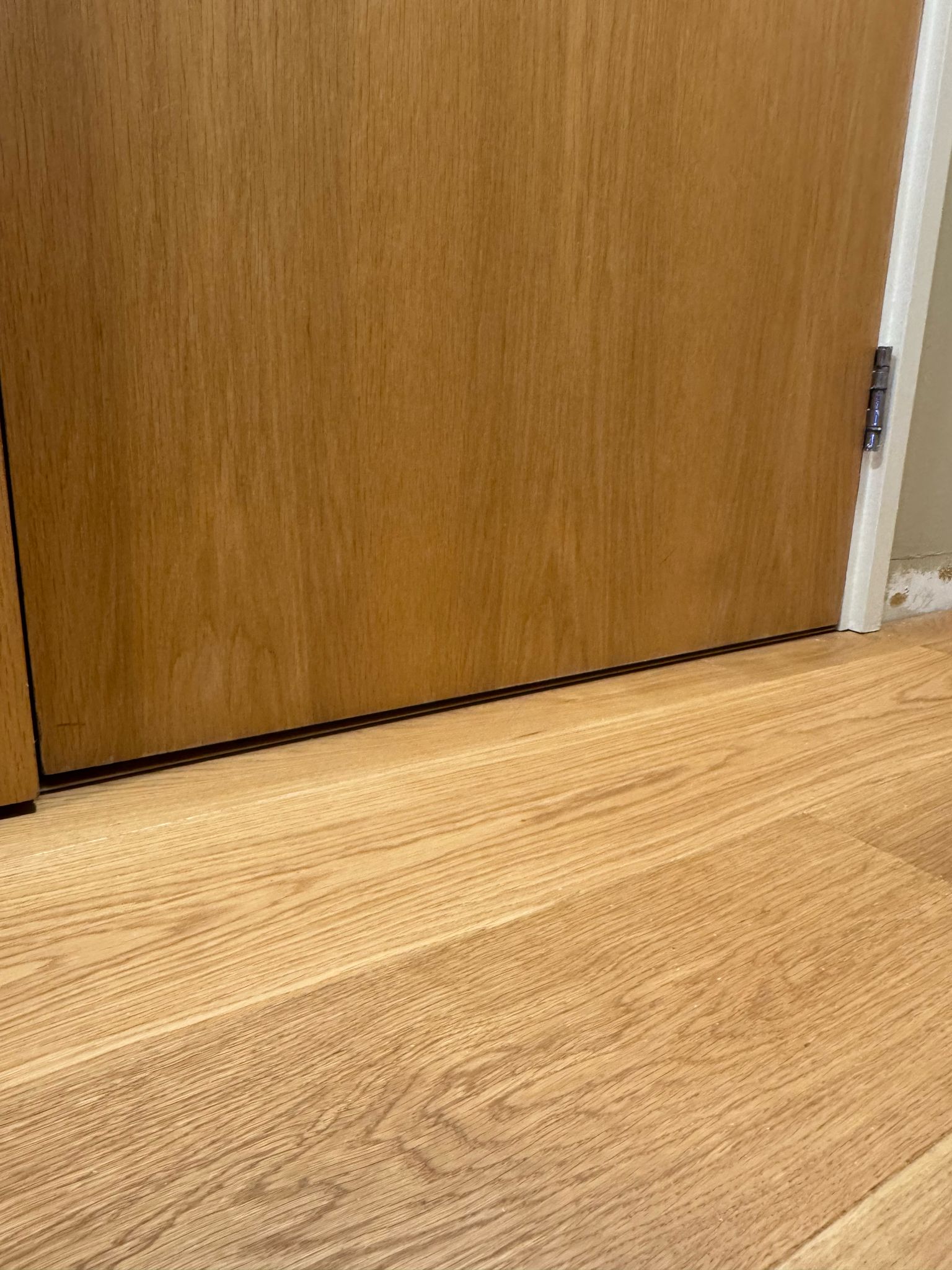 Hermosa Illuminada wood flooring installation_4